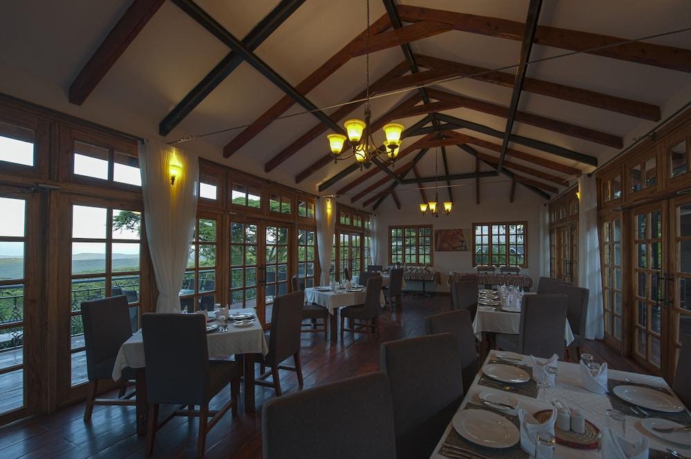 Karibu Camps And Lodges Lions Paw Ngorongoro Huyện Huyện Karatu Ngoại thất bức ảnh
