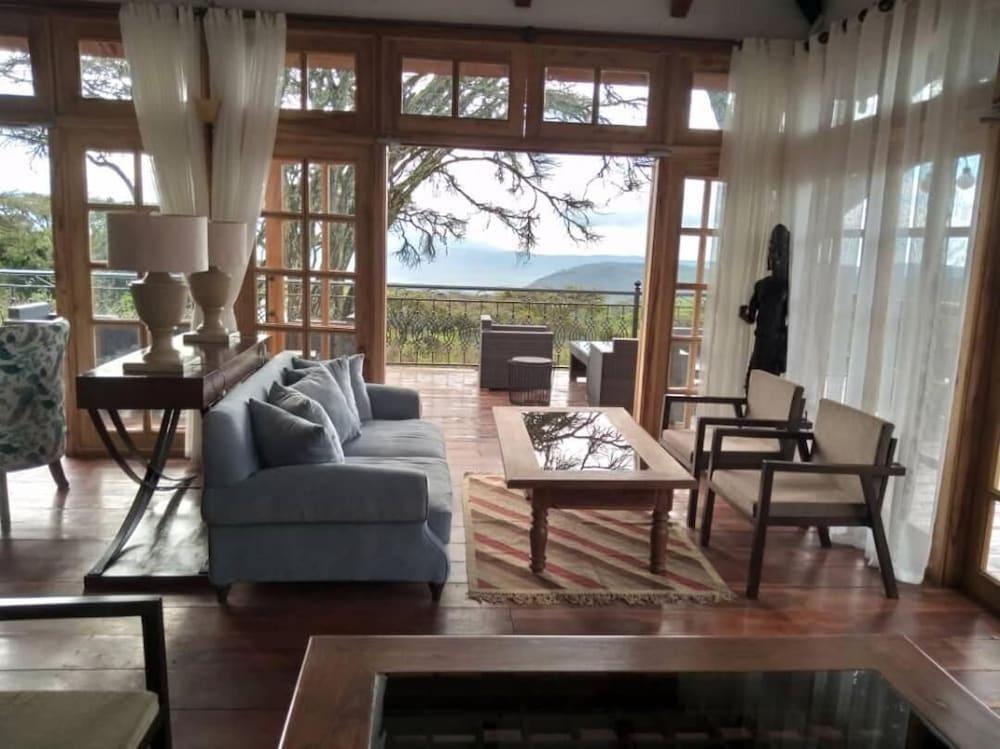 Karibu Camps And Lodges Lions Paw Ngorongoro Huyện Huyện Karatu Ngoại thất bức ảnh