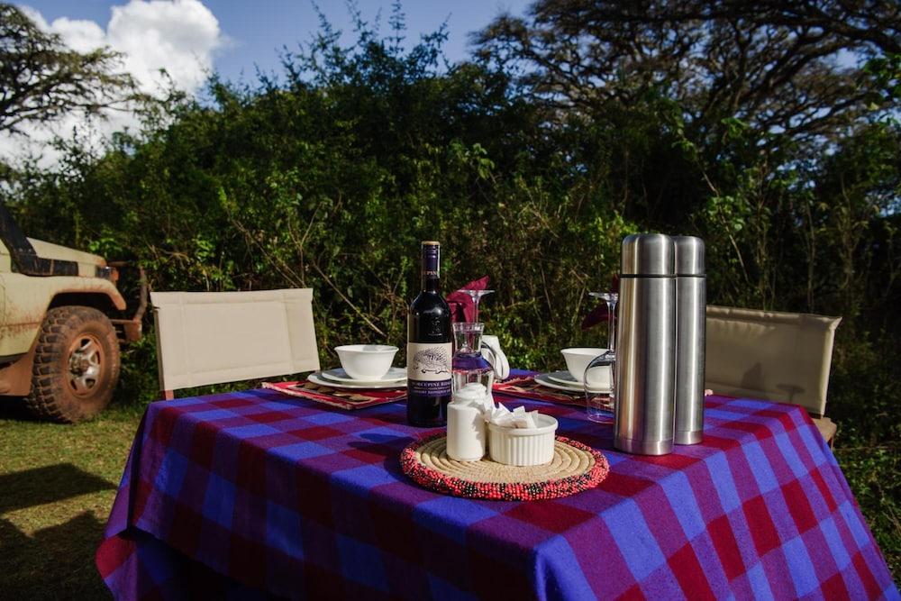 Karibu Camps And Lodges Lions Paw Ngorongoro Huyện Huyện Karatu Ngoại thất bức ảnh