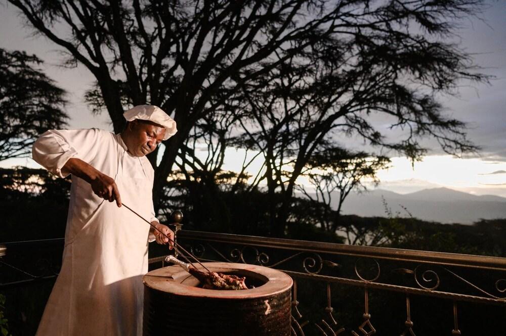 Karibu Camps And Lodges Lions Paw Ngorongoro Huyện Huyện Karatu Ngoại thất bức ảnh